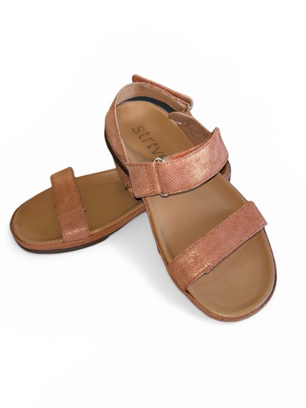 STRIVE Kona Sandal Metallic Copper Size 8 D Width